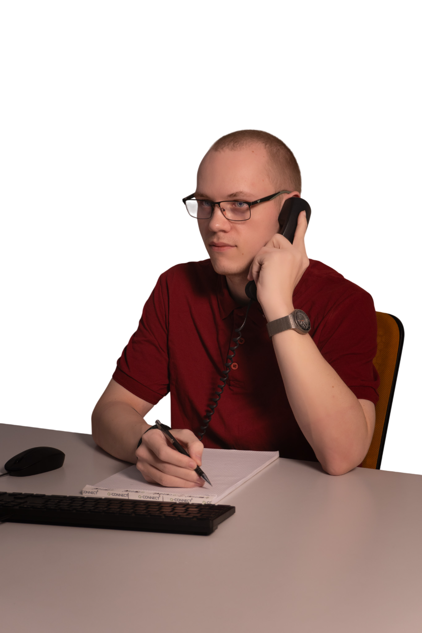 Aeberli Nico_AEB_sitzend