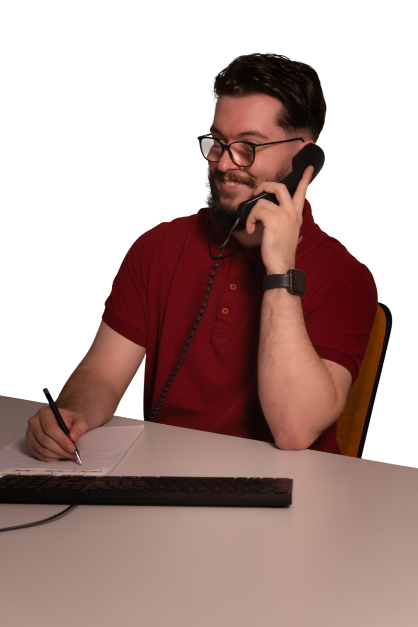 Paratusic Adin_PAR_sitzend